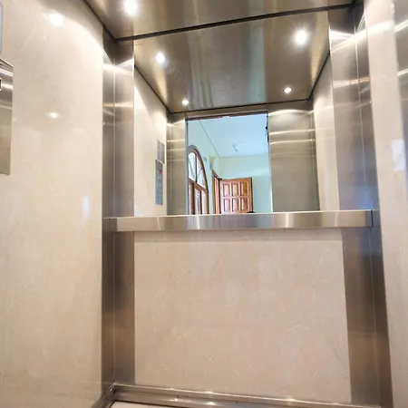 4keys House 4 Апартаменты Триполис