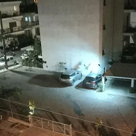 4keys House 4 * Tripoli