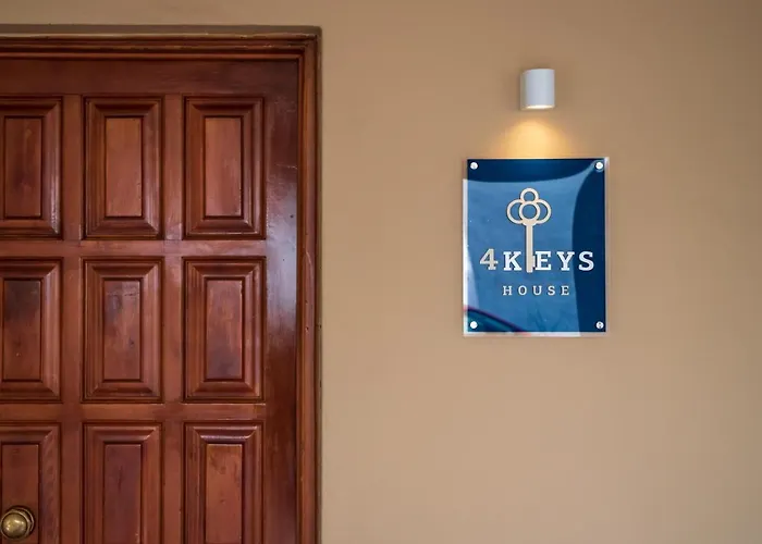 4Keys House - Apartment 4 * Триполис