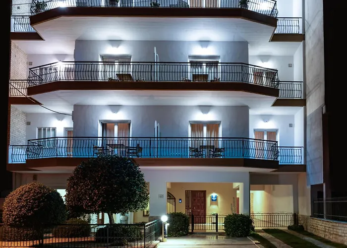 Апартаменты 4Keys House - Apartment 4 Триполис