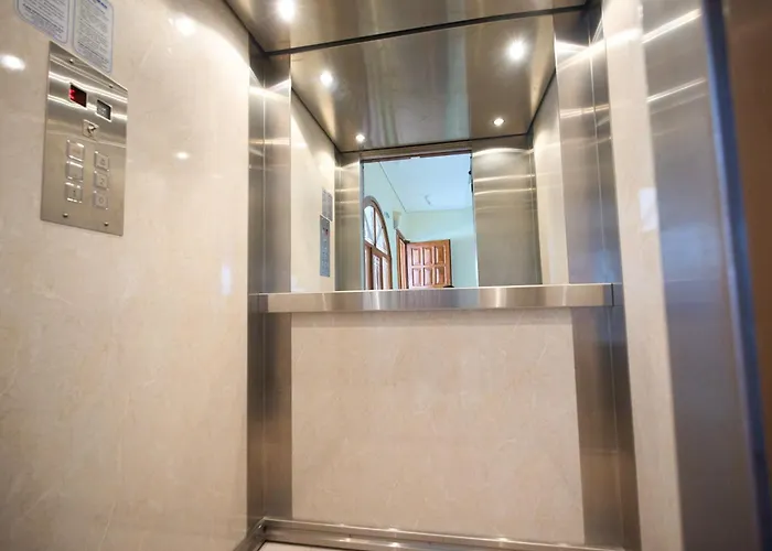 4keys House 4 Appartement Tripoli